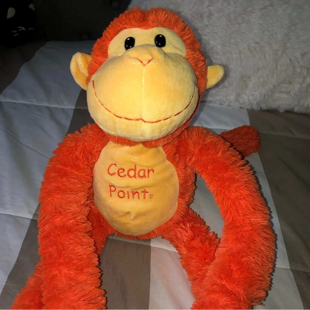 Cedar Point Monkey Plushie - Picture 3 of 9